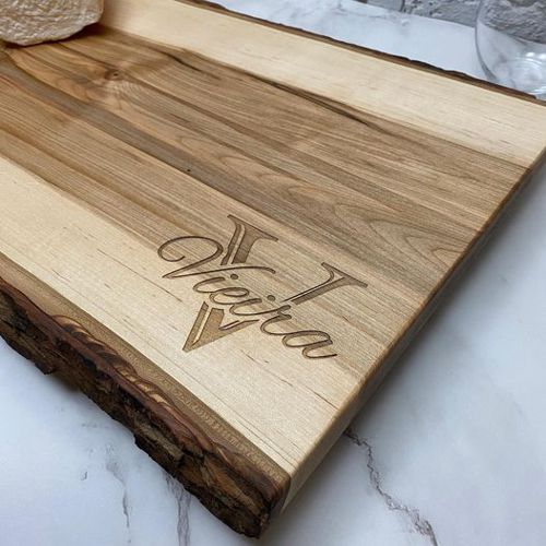 Last Name Cutting / Charcuterie Cutting Board with Handle – Signs