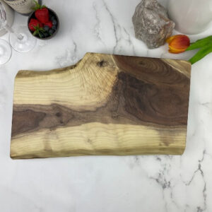Walnut cheeseboard ready to be personalized.